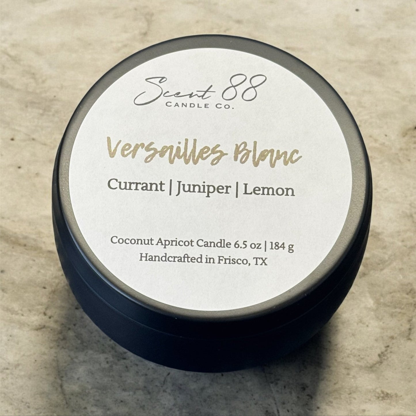 Versailles Blanc - 6.5 oz Coconut Apricot Wax Candle