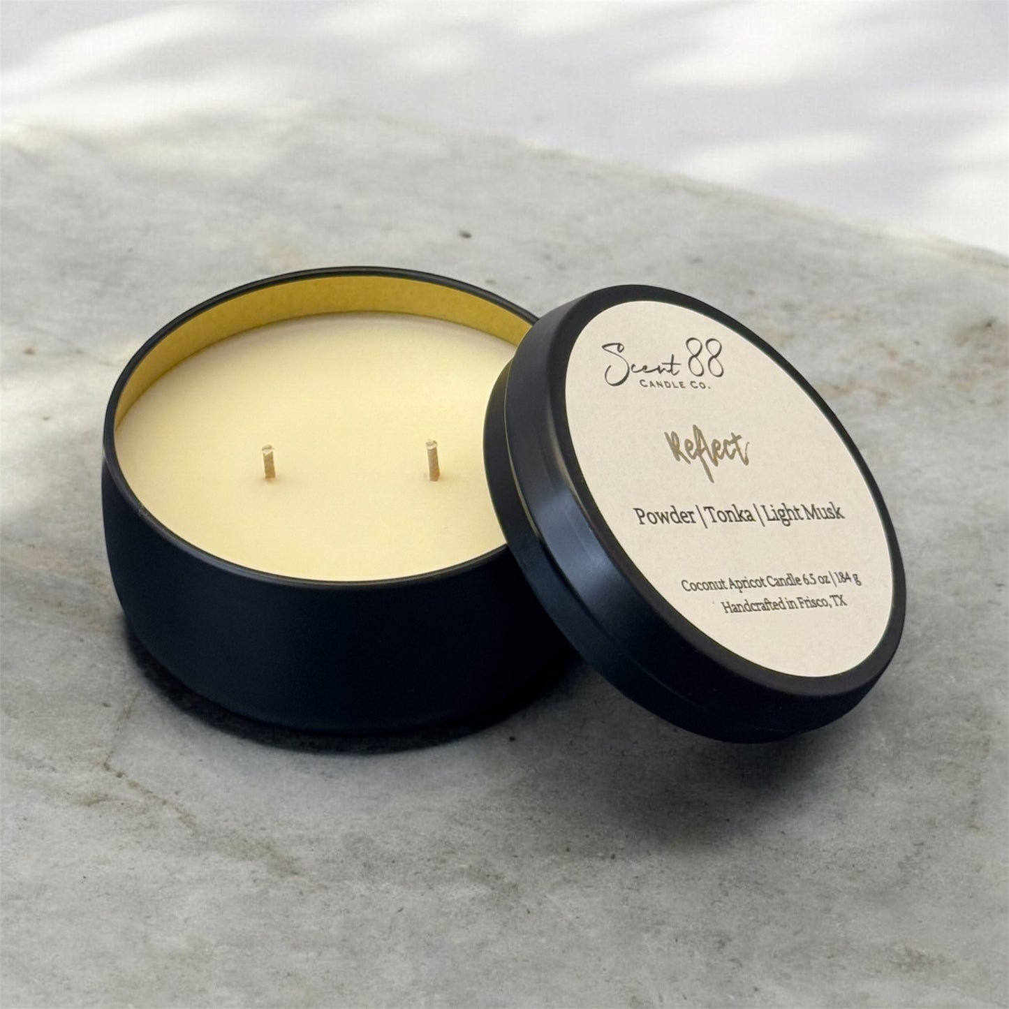 Reflect - 6.5 oz Coconut Apricot Wax Candle